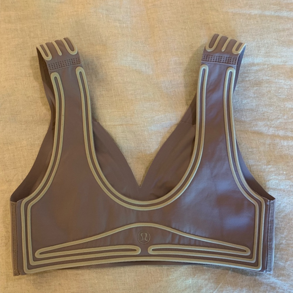 Lululemon get in line bra lavender - Picture 2 of 5